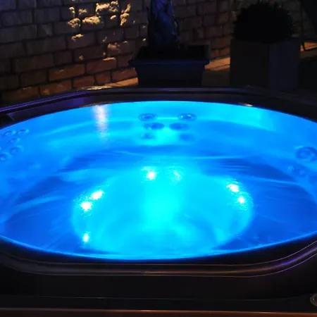 Vlaamse Ardennen Casa Caliente Met Wellness